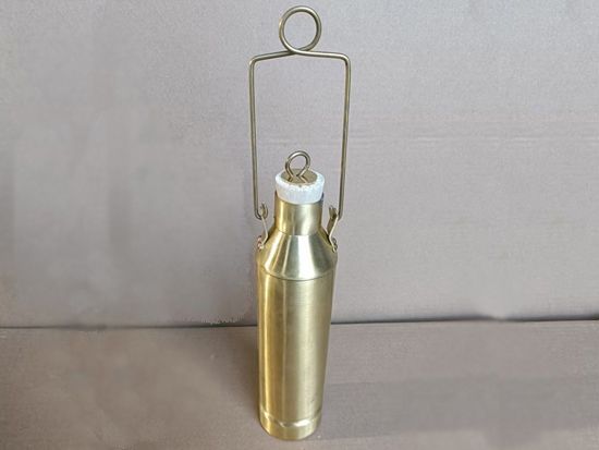 点击查看详细信息<br>标题：液体石油上部加重取样器（铜质） 阅读次数：2559